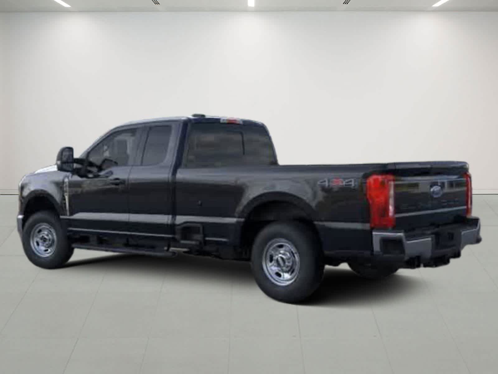 2024 Ford F-350 XL photo 4
