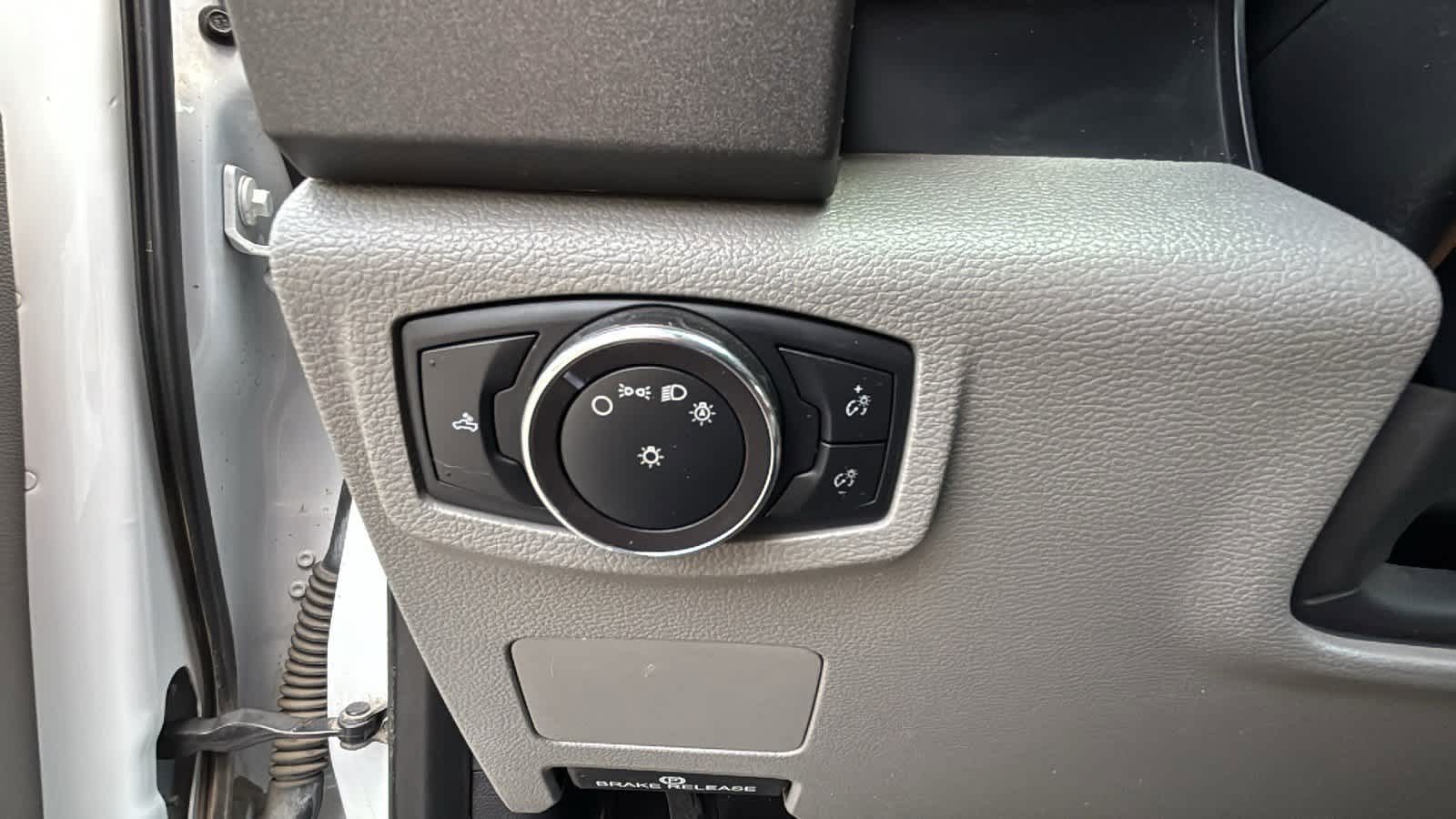 2017 Ford F-350 Super Duty Chassis Cab XL - Photo 9