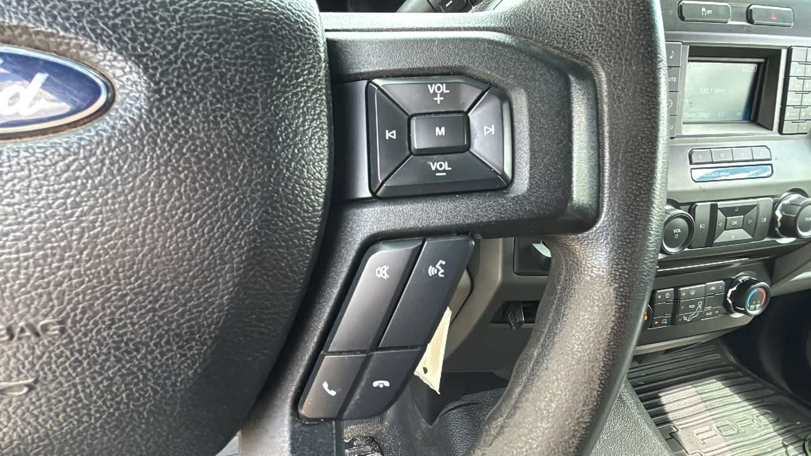 2017 Ford F-350 Super Duty Chassis Cab XL - Photo 13