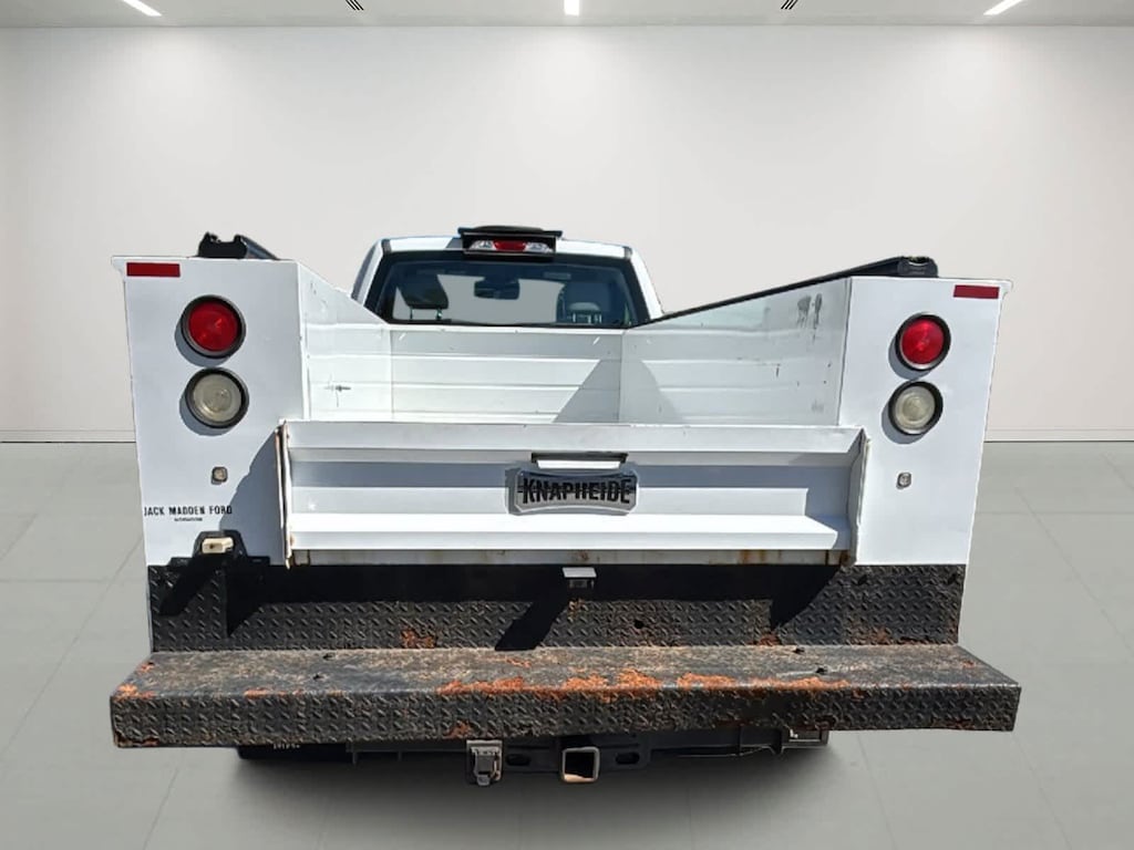 Used 2017 Ford Super Duty F-350 SRW XL 4WD Reg Cab 8 Box 4WD Reg Cab 8 Box