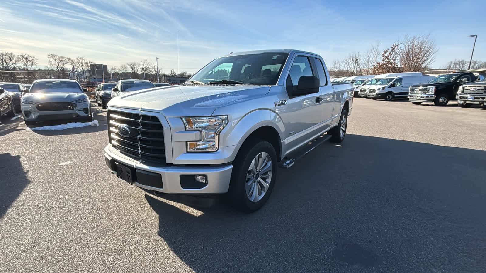 2017 Ford F-150 XL's photo