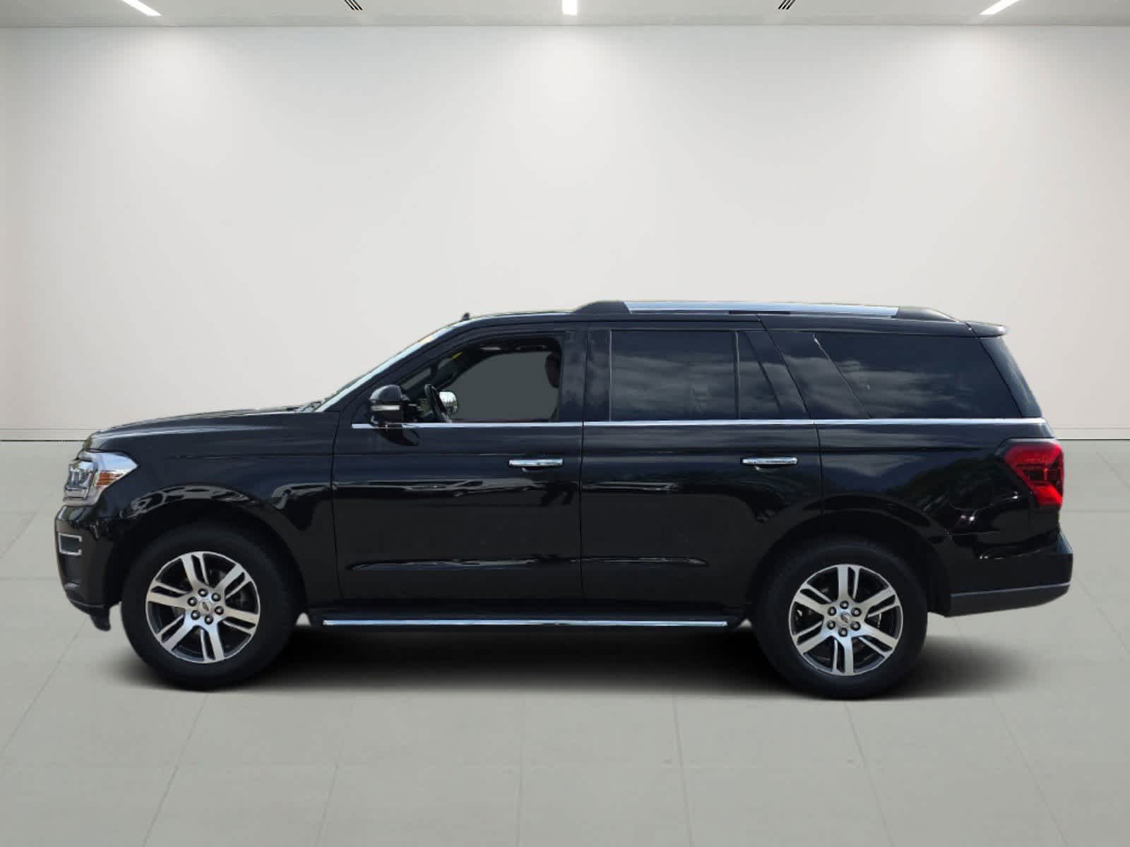 Used 2022 Ford Expedition Limited with VIN 1FMJU2AT6NEA29859 for sale in Marlboro, MA
