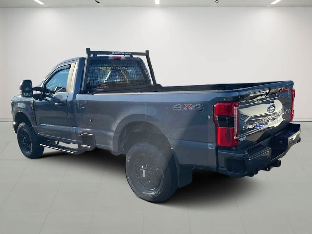 Used 2023 Ford Super Duty F-350 SRW XL 4WD Reg Cab 8 Box 4WD Reg Cab 8 Box
