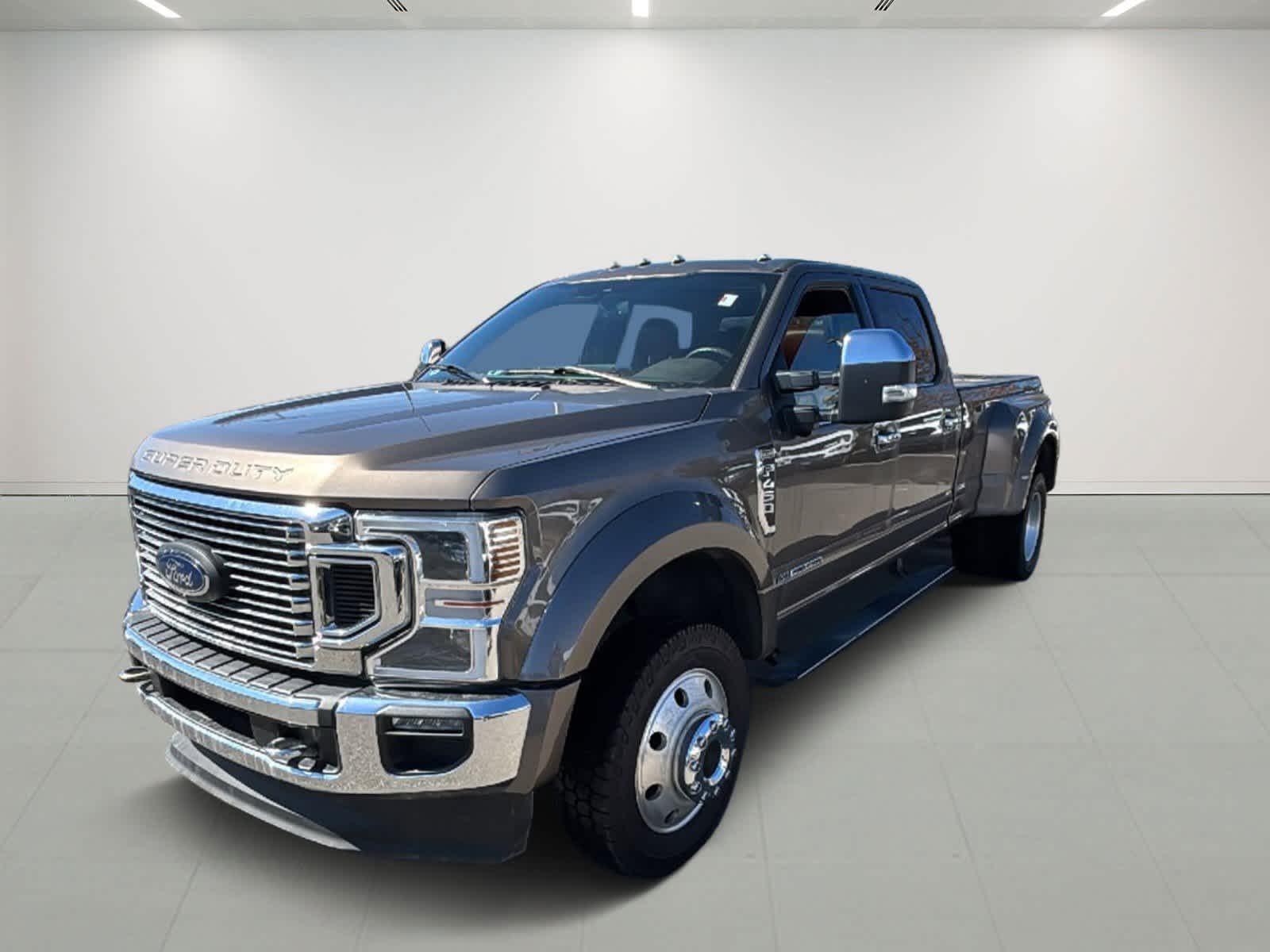2022 Ford F-450 King Ranch 4x4 Crew Cab 8' Box DRW's photo