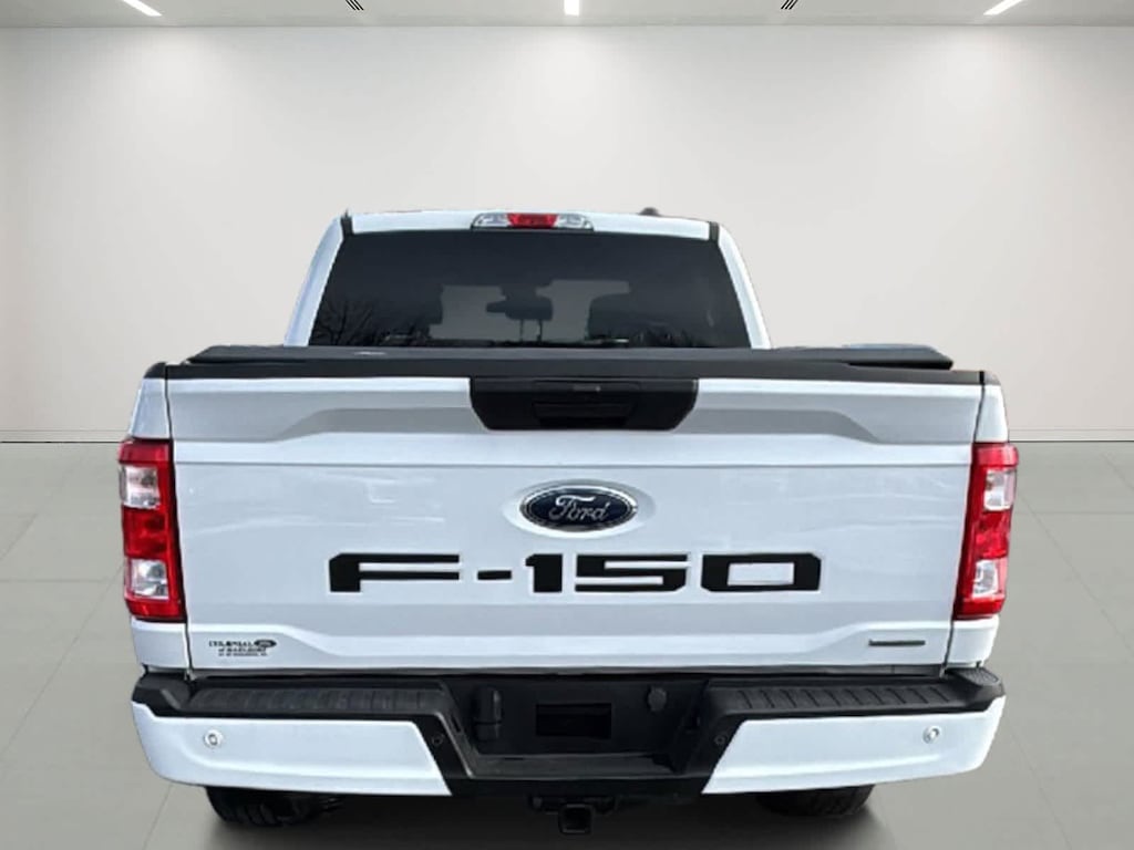 Used 2023 Ford F-150 XL 4WD Supercrew 5.5 Box 4WD SuperCrew 5.5 Box