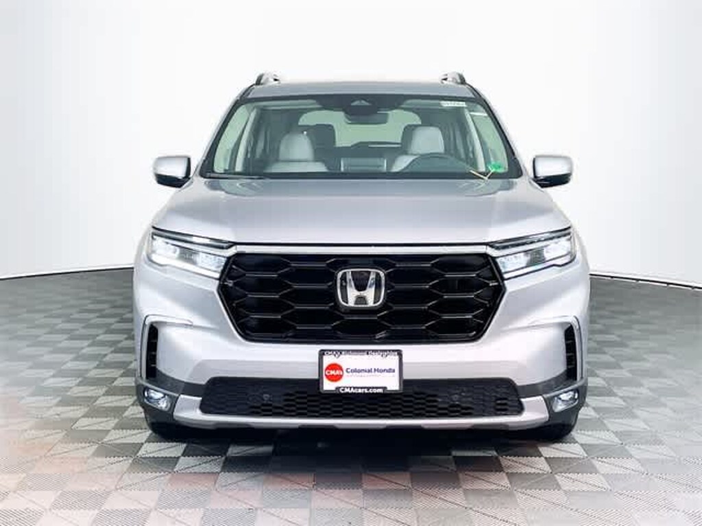 New 2025 Honda Pilot Touring SUV