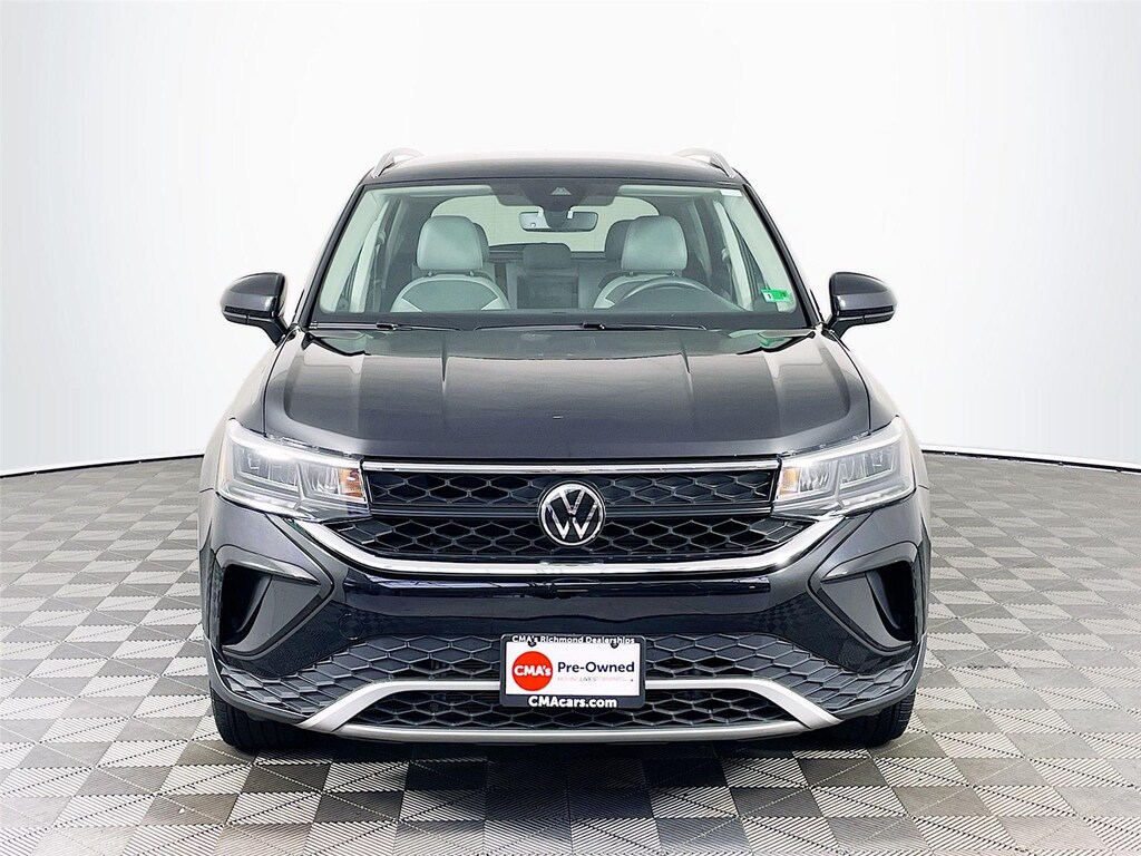 Used 2024 Volkswagen Taos SE SUV