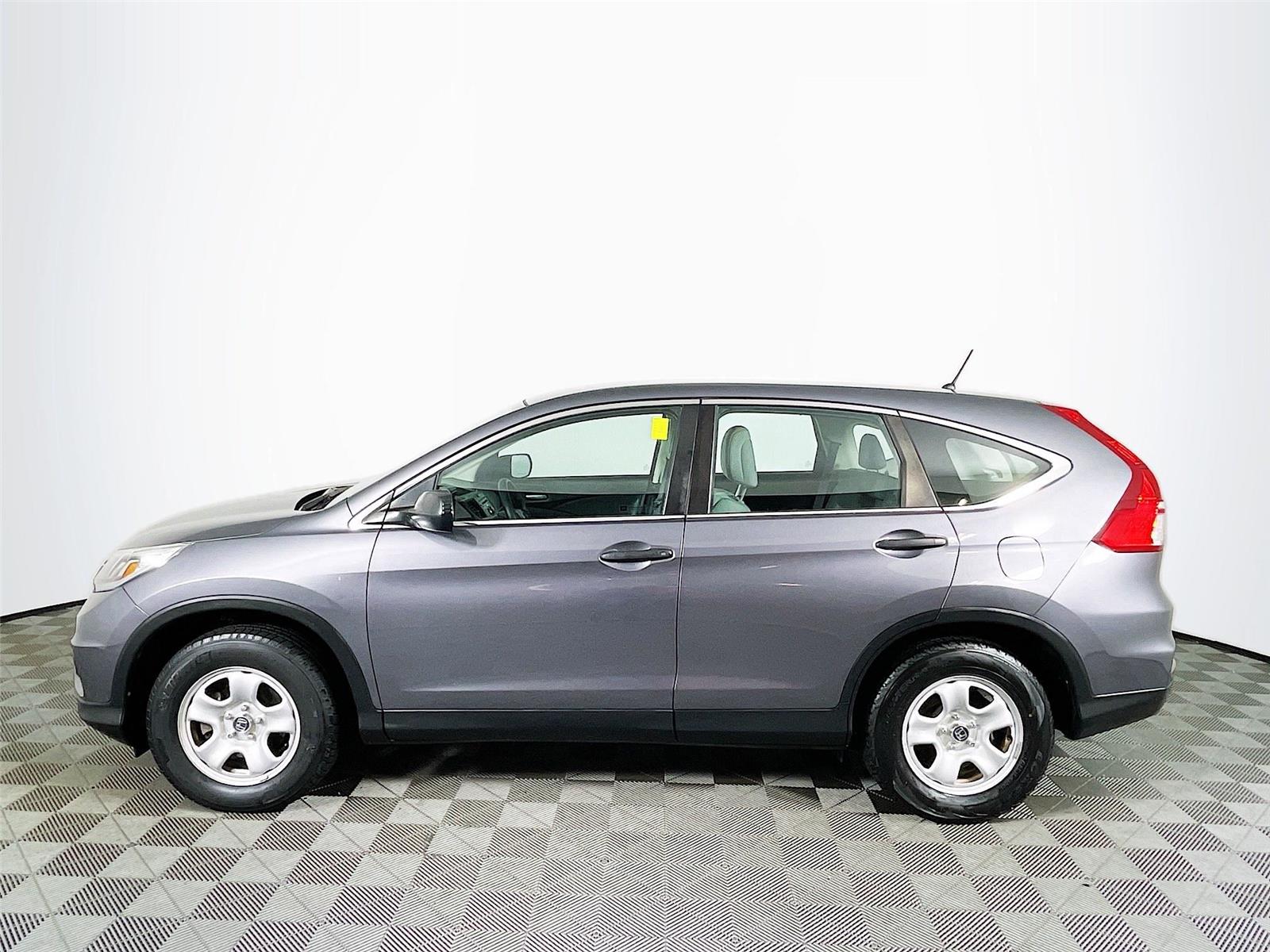 2016 Honda CR-V LX photo 4