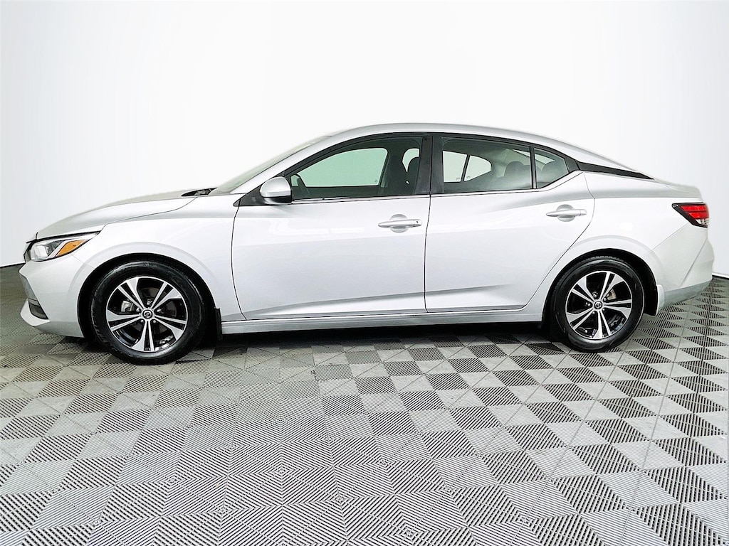 Used 2022 Nissan Sentra SV Sedan