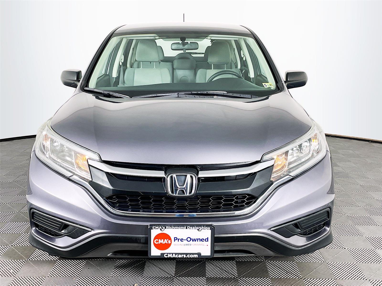 2016 Honda CR-V LX photo 2