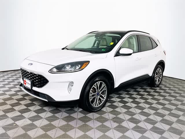 2022 Ford Escape SEL photo 3