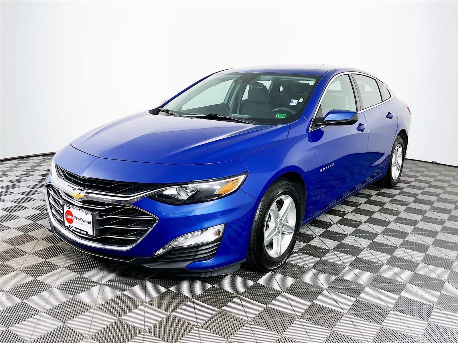 2023 Chevrolet Malibu 1LT photo 3