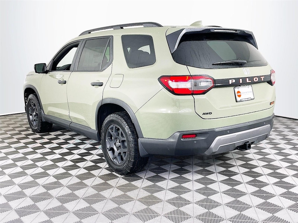 New 2026 Honda Pilot TrailSport SUV