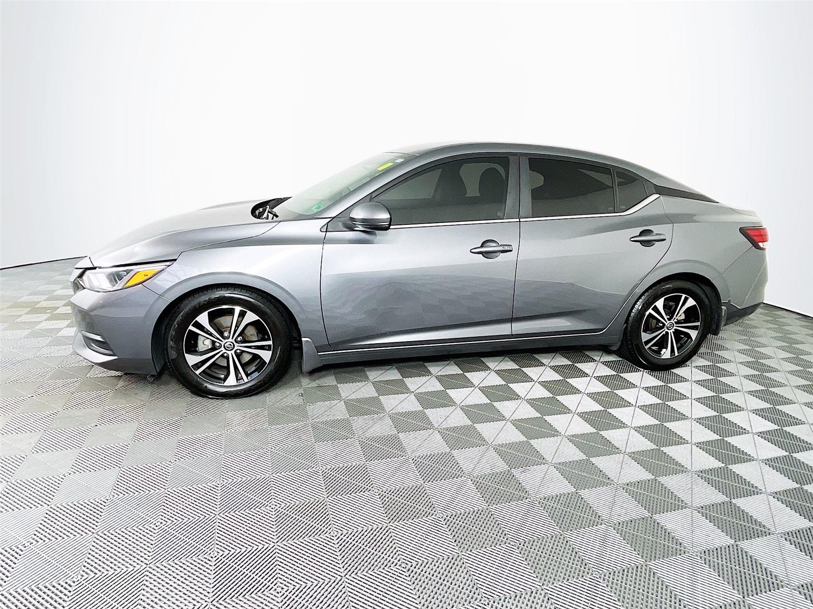 2020 Nissan Sentra SV photo 4