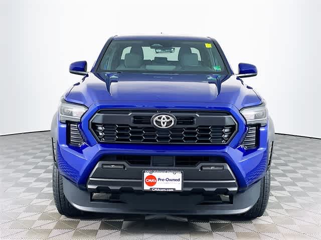 2025 Toyota Tacoma TRD Off-Road Double Cab photo 2