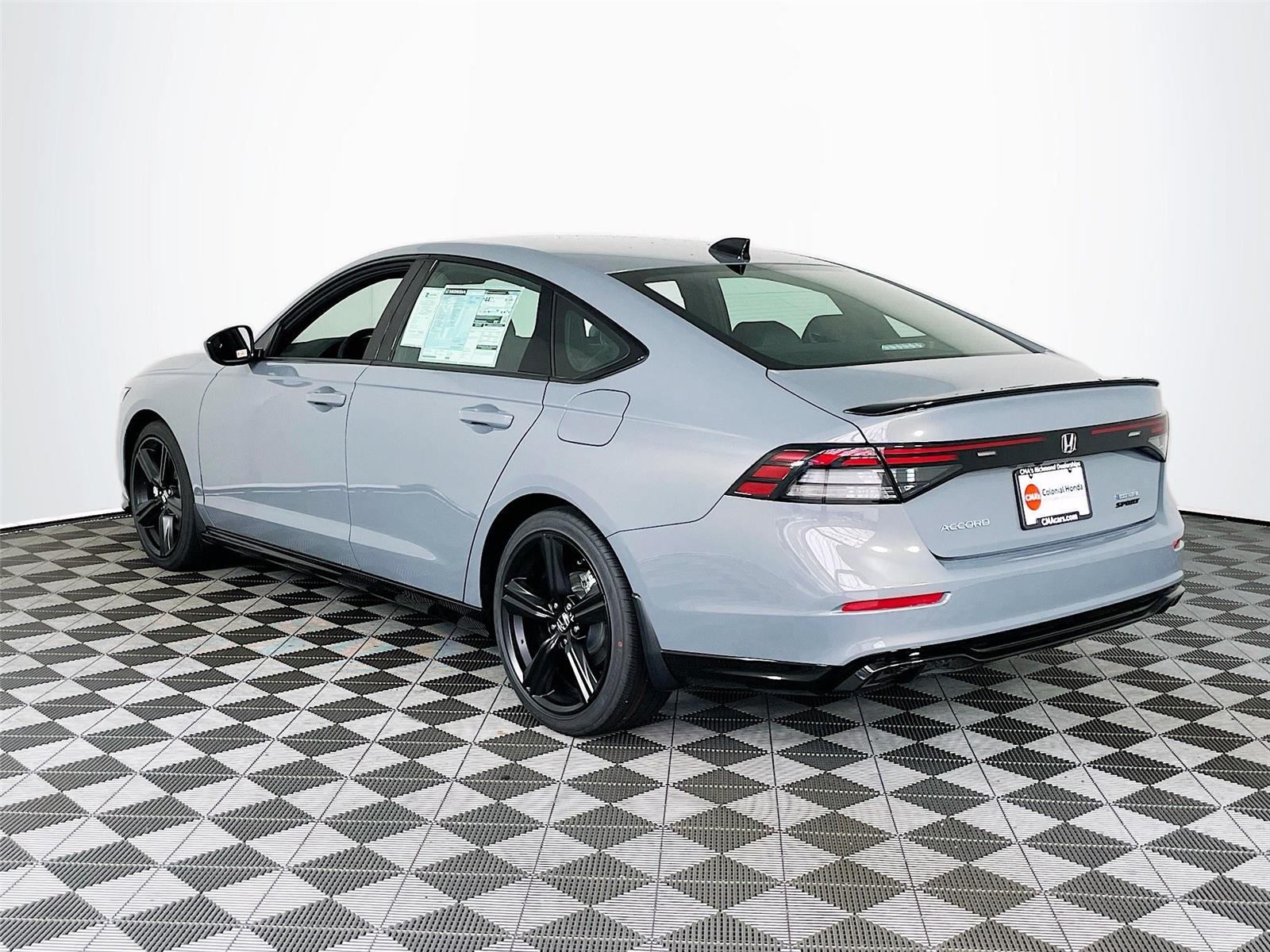 2025 Honda Accord Hybrid Sport-L photo 4