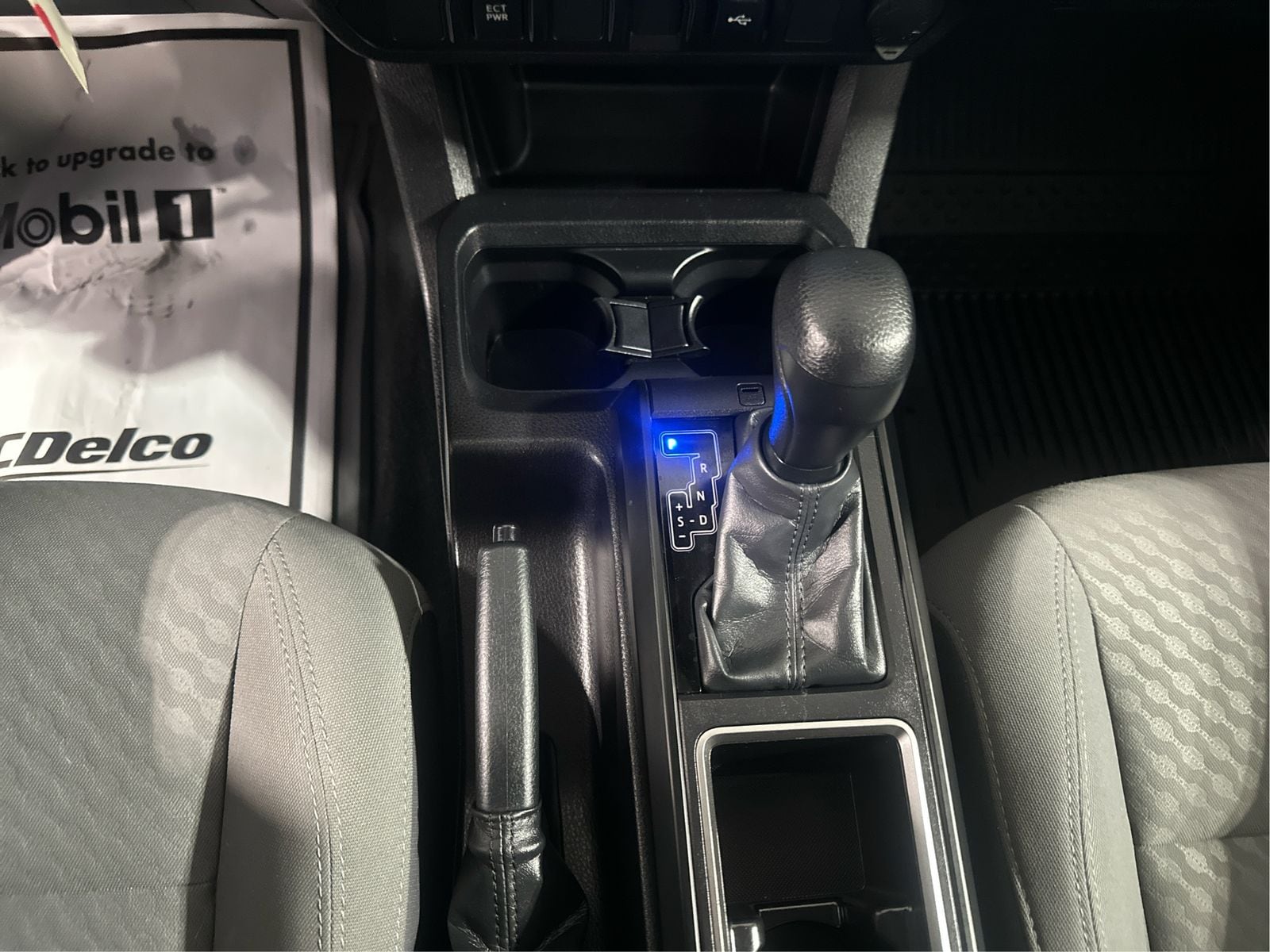 2023 Toyota Tacoma SR - Photo 16