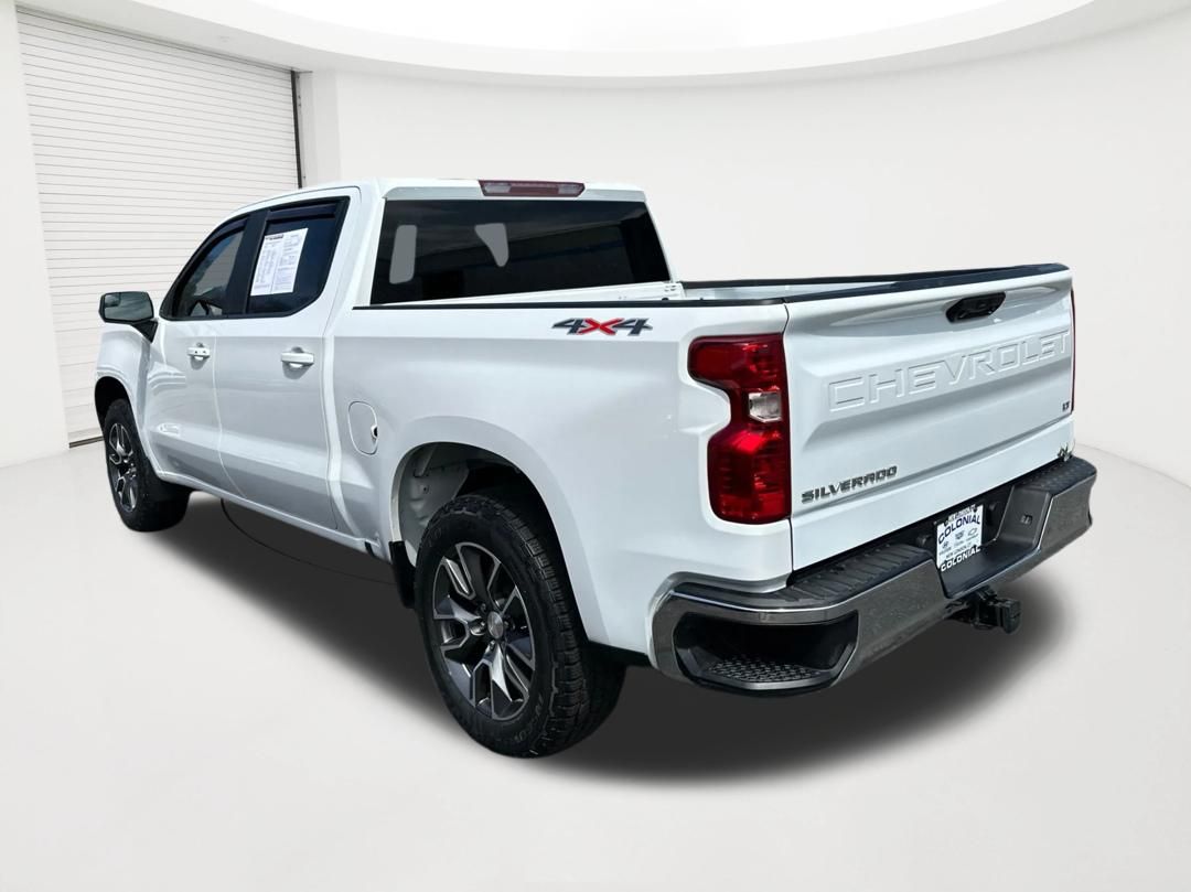 2022 Chevrolet Silverado 1500 LT - Photo 7