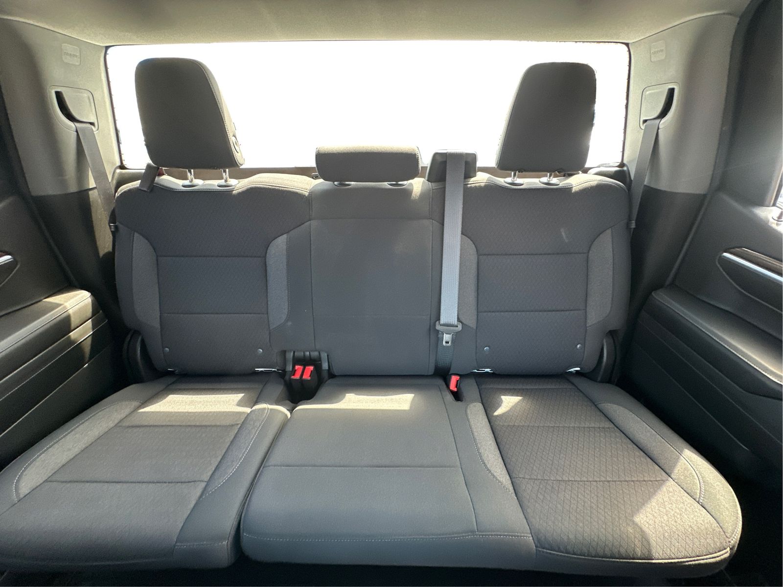 2022 Chevrolet Silverado 1500 LT - Photo 14