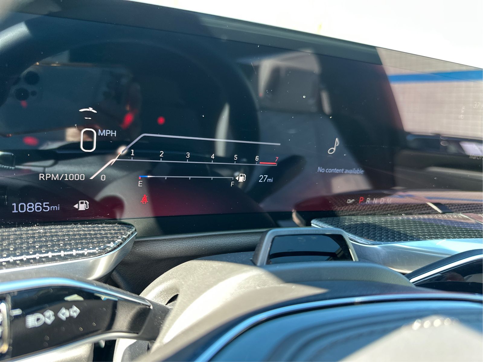 2025 Cadillac Escalade V-Series - Photo 18
