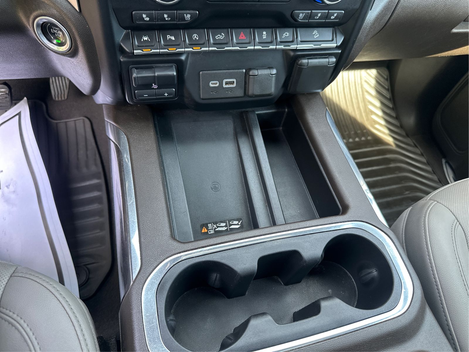 2021 Chevrolet Silverado 1500 LTZ - Photo 16
