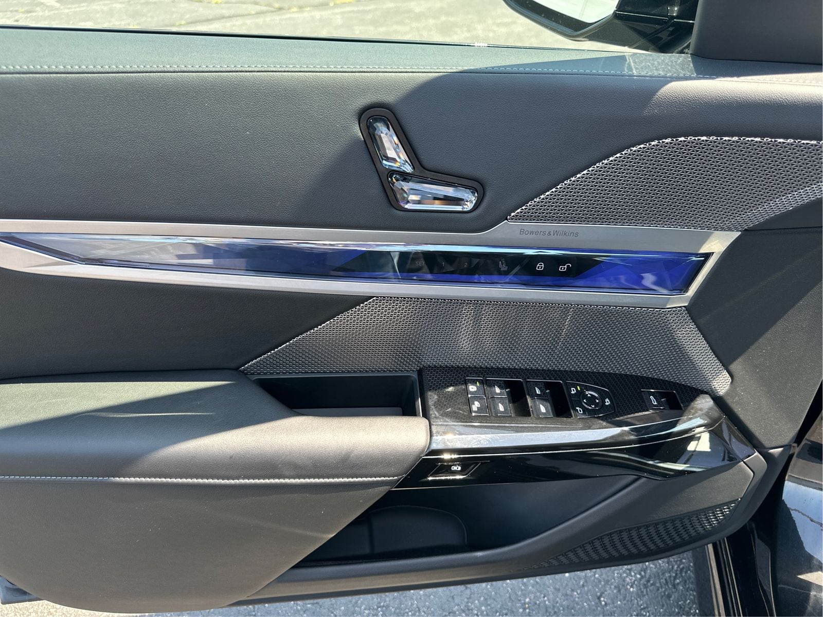 2026 BMW 7 Series 740i - Photo 20