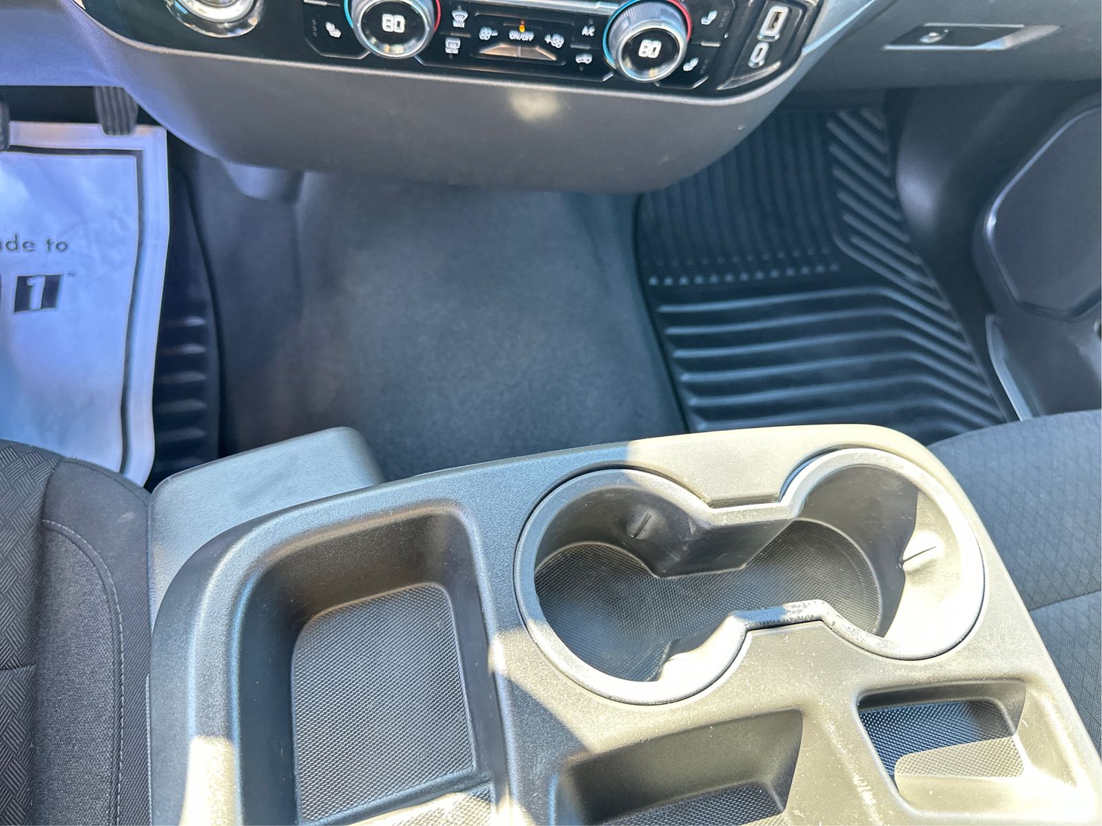 2023 Chevrolet Silverado 1500 LT - Photo 16