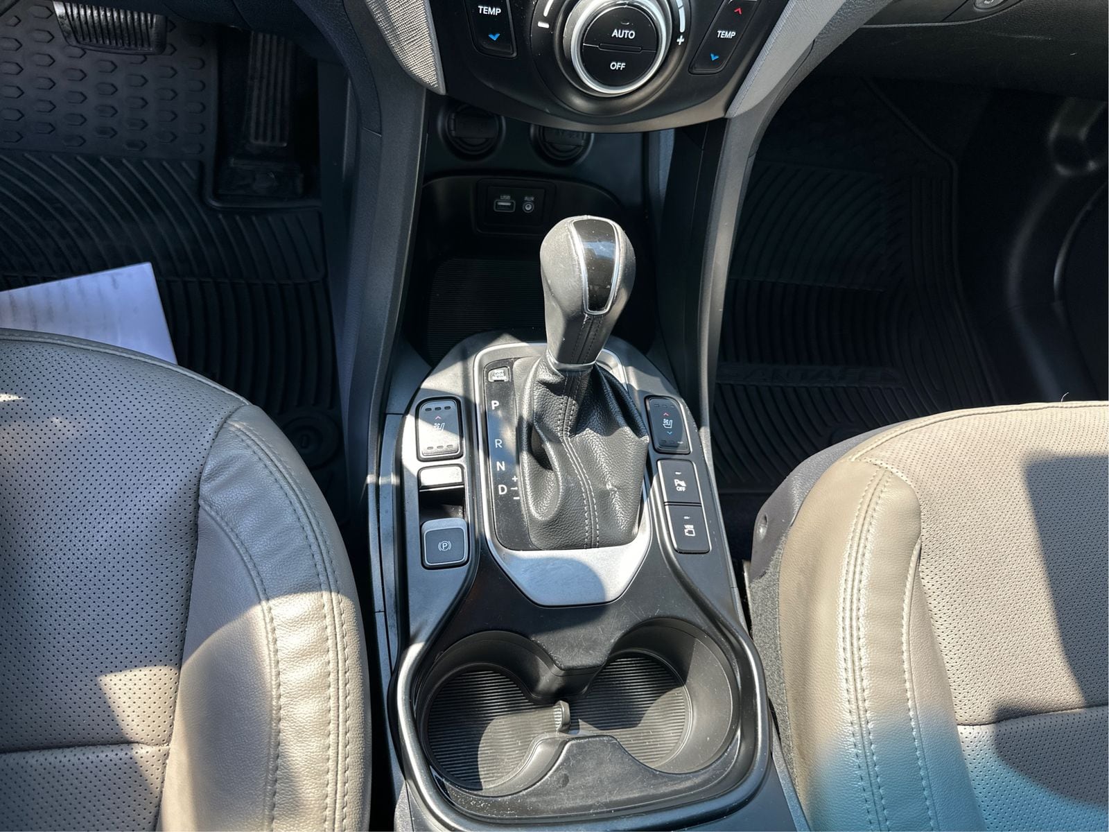 2018 Hyundai Santa Fe Sport 2.0T Ultimate - Photo 17