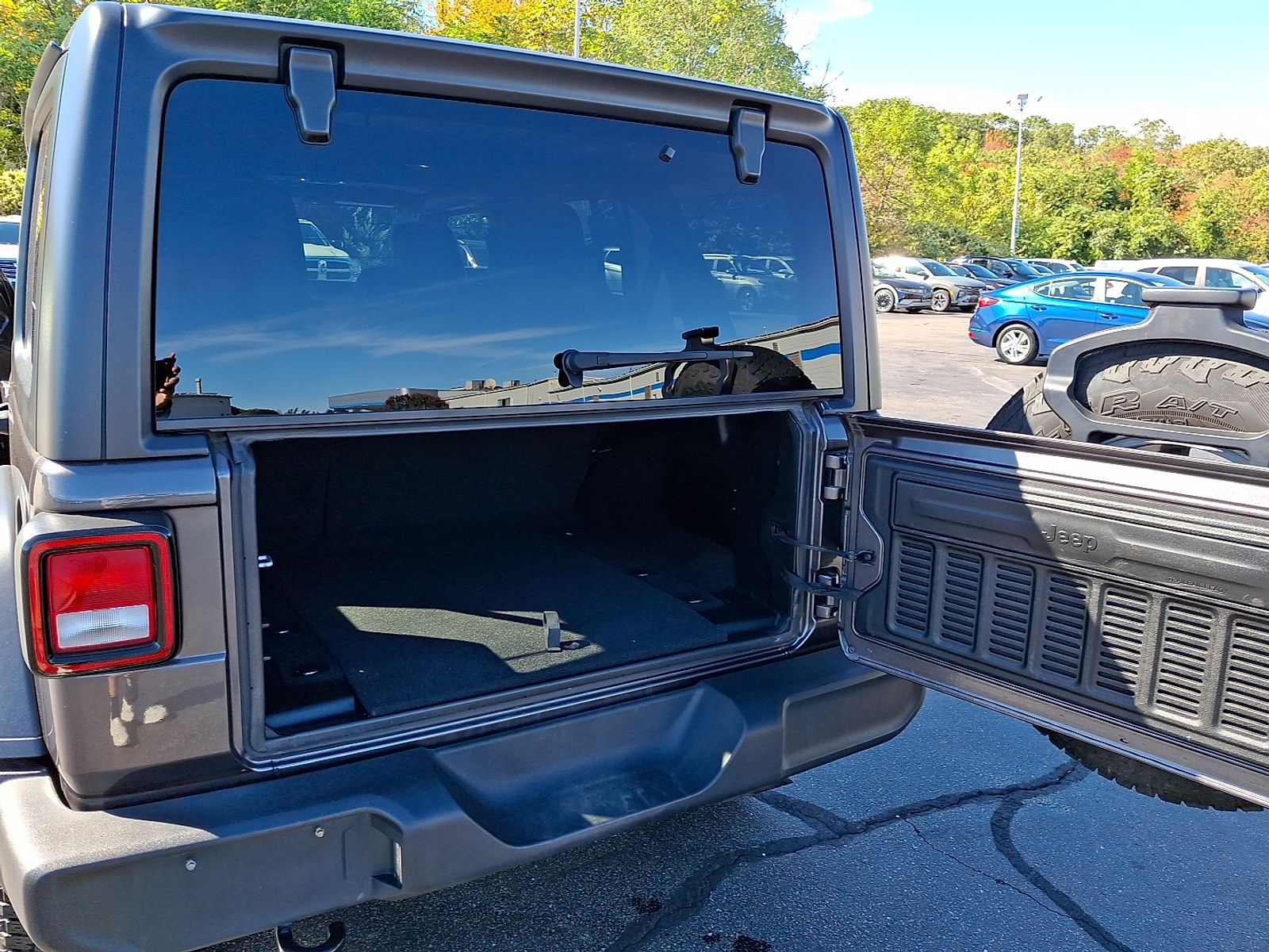 2020 Jeep Wrangler Unlimited Freedom - Photo 26