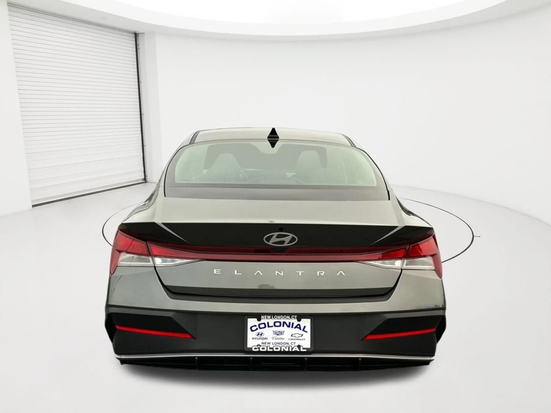 2024 Hyundai Elantra SEL - Photo 6