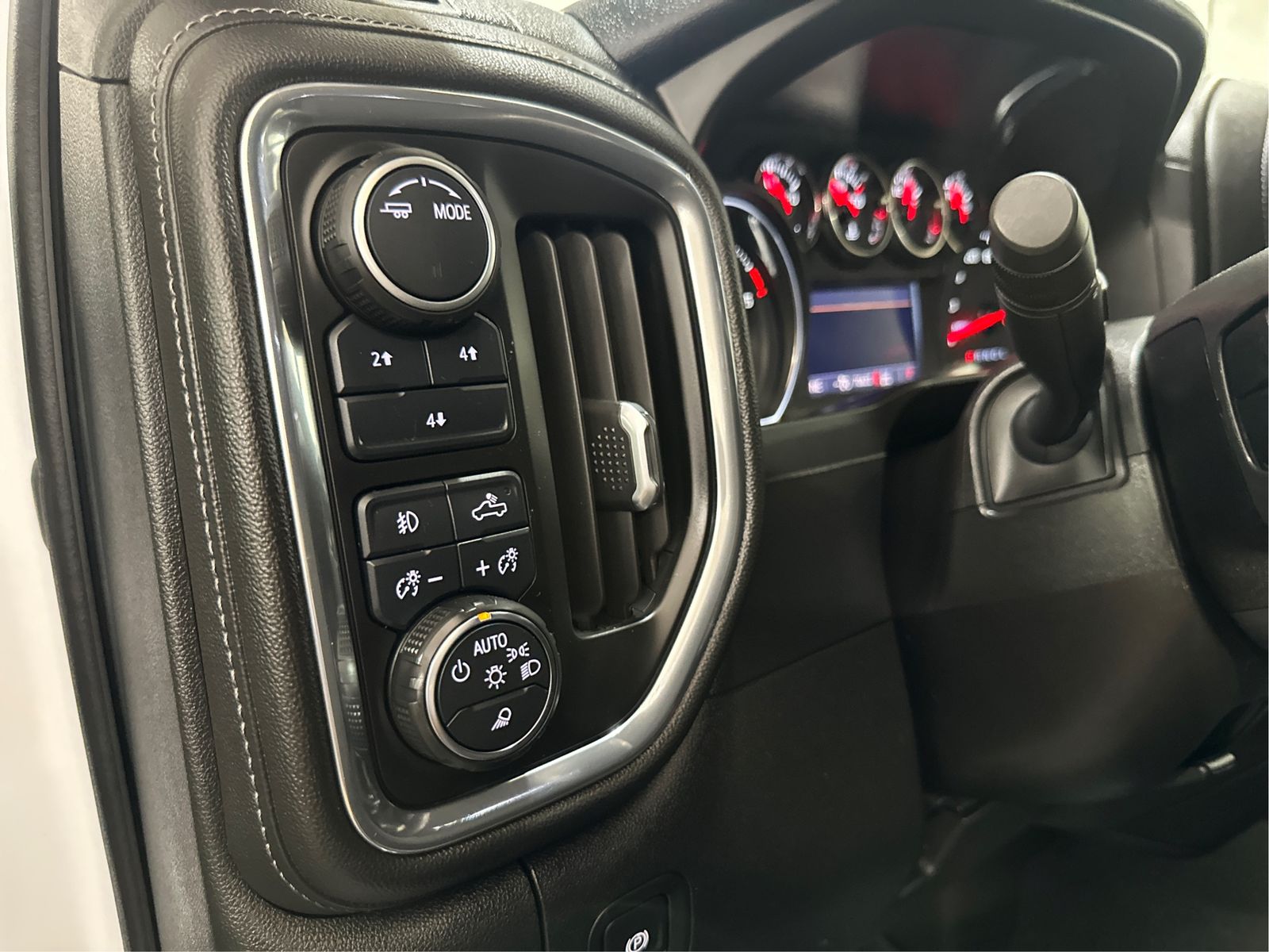 2021 Chevrolet Silverado 3500HD LT - Photo 19