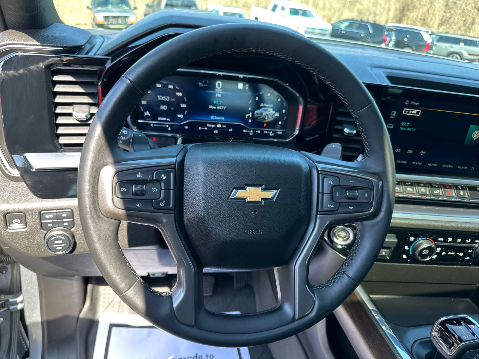 2023 Chevrolet Silverado 1500 High Country - Photo 19
