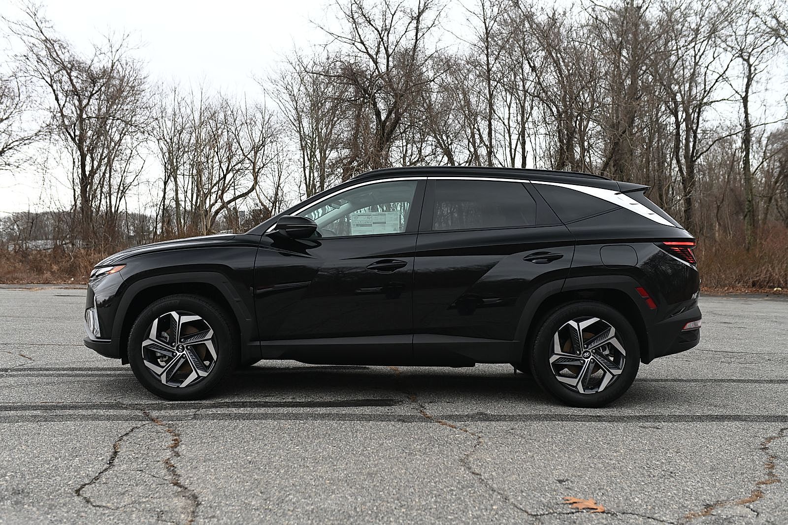 Certified 2024 Hyundai Tucson SEL Convenience with VIN KM8JCCD1XRU173803 for sale in New London, CT