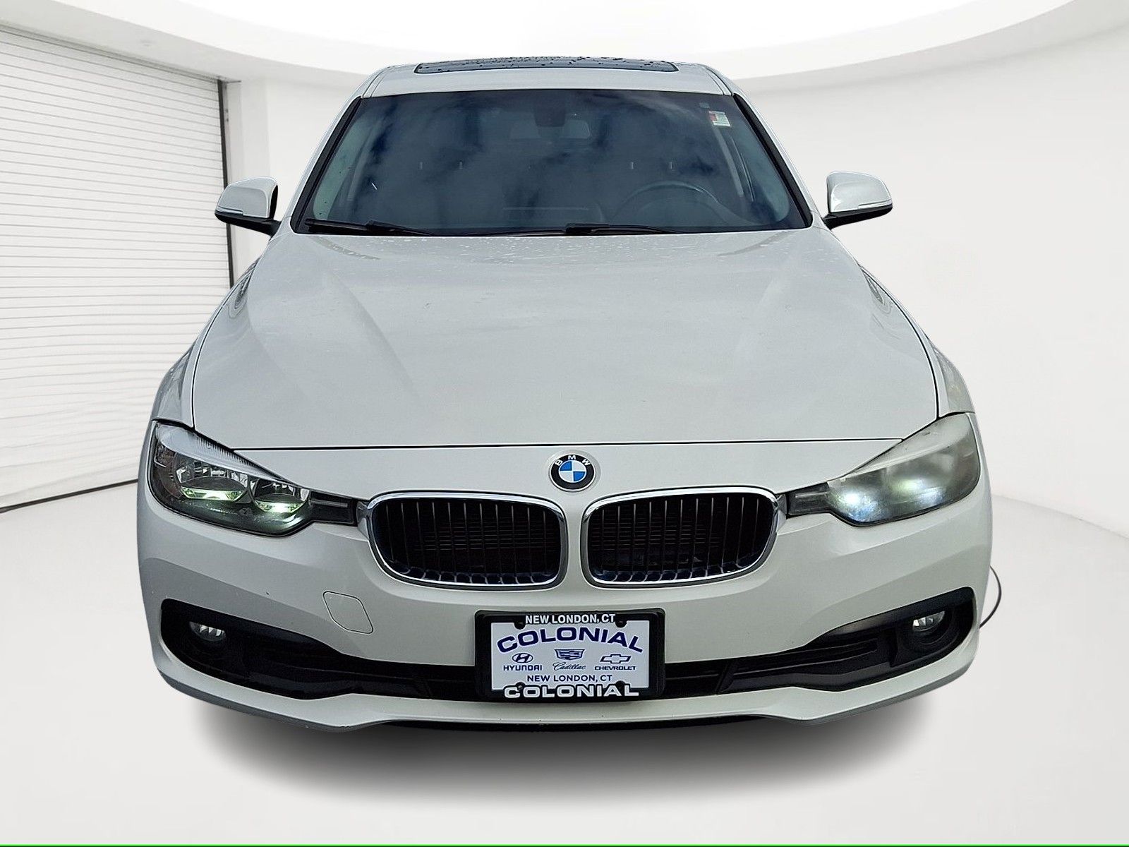 Used 2017 BMW 3 Series 320i with VIN WBA8E5G52HNU41739 for sale in New London, CT