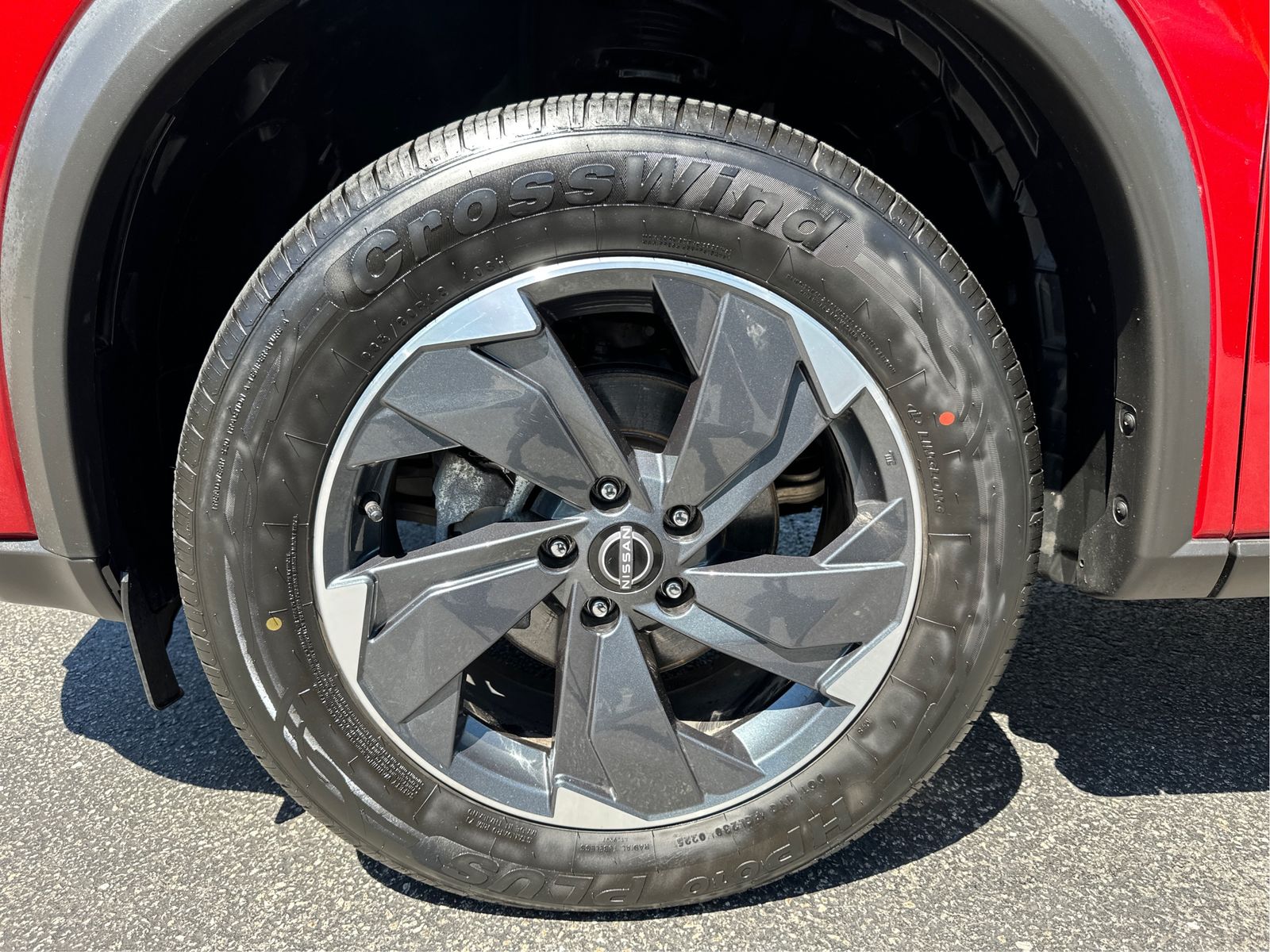2025 Nissan Rogue SV - Photo 24