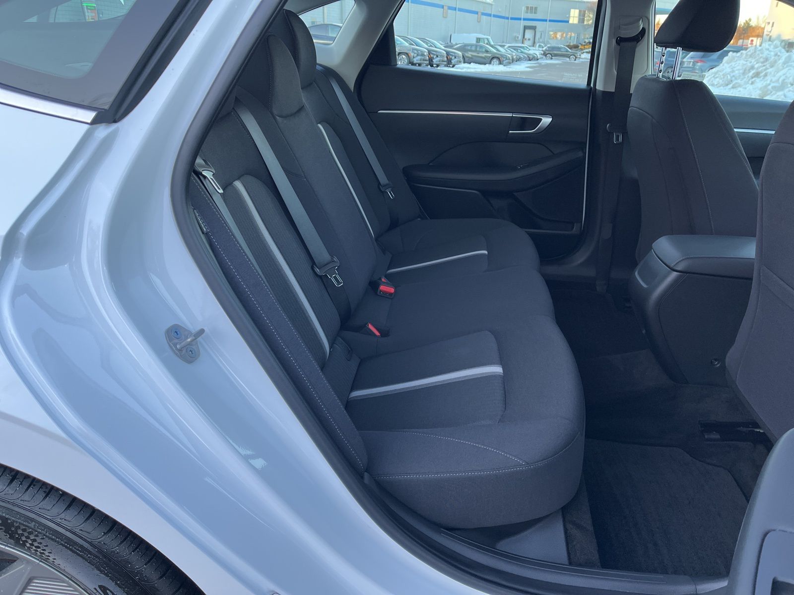 2025 Hyundai Sonata SE - Photo 16