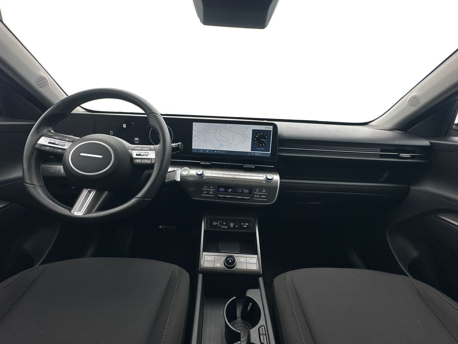 2024 Hyundai Kona SEL - Photo 13