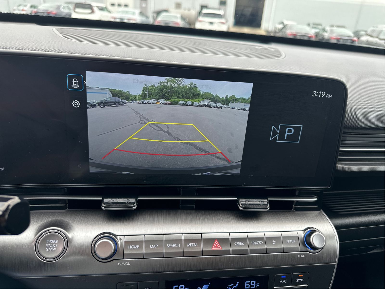 2024 Hyundai Kona SEL - Photo 15