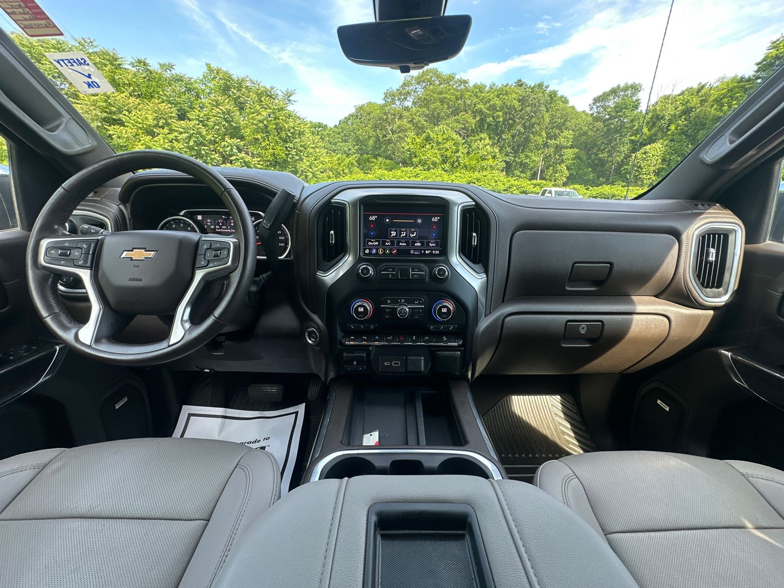 2021 Chevrolet Silverado 1500 LTZ - Photo 13