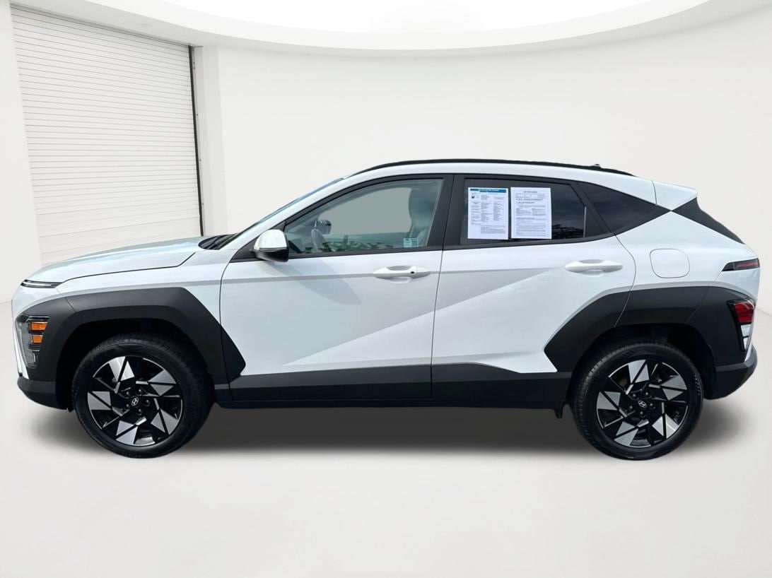 2025 Hyundai Kona SEL - Photo 8