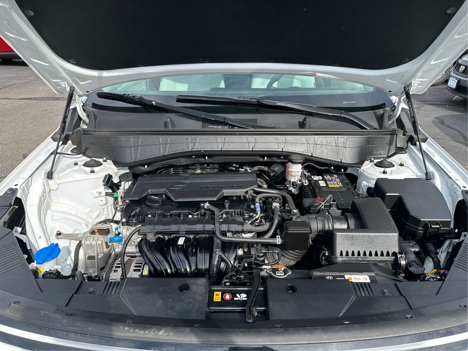 2025 Hyundai Kona SEL - Photo 11