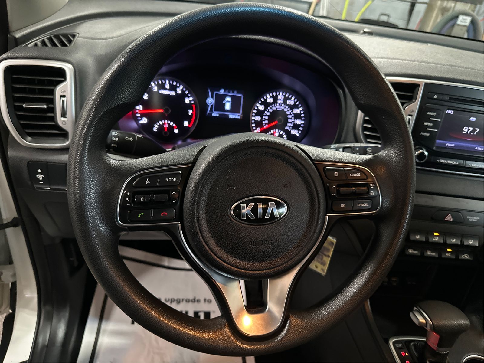 2018 Kia Sportage LX - Photo 18