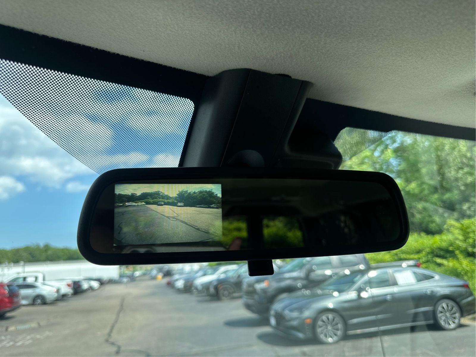 2020 Chevrolet Express Passenger LT - Photo 26