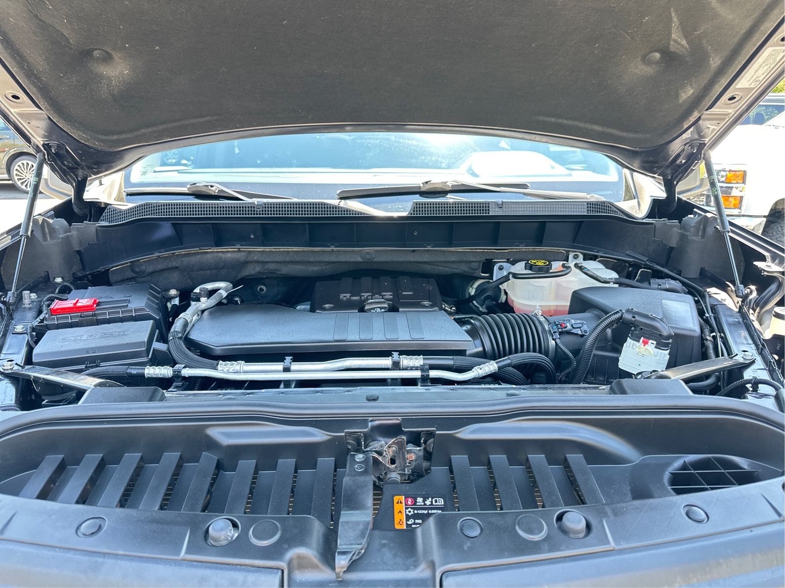 2023 Chevrolet Silverado 1500 LT - Photo 11