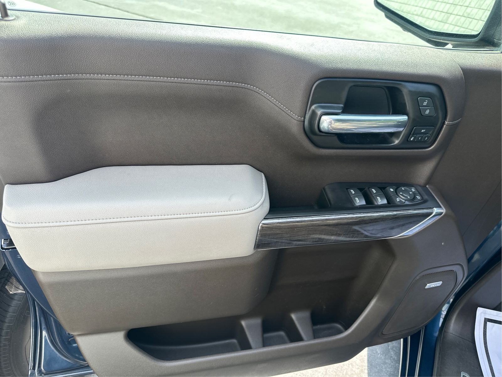 2021 Chevrolet Silverado 1500 LTZ - Photo 20