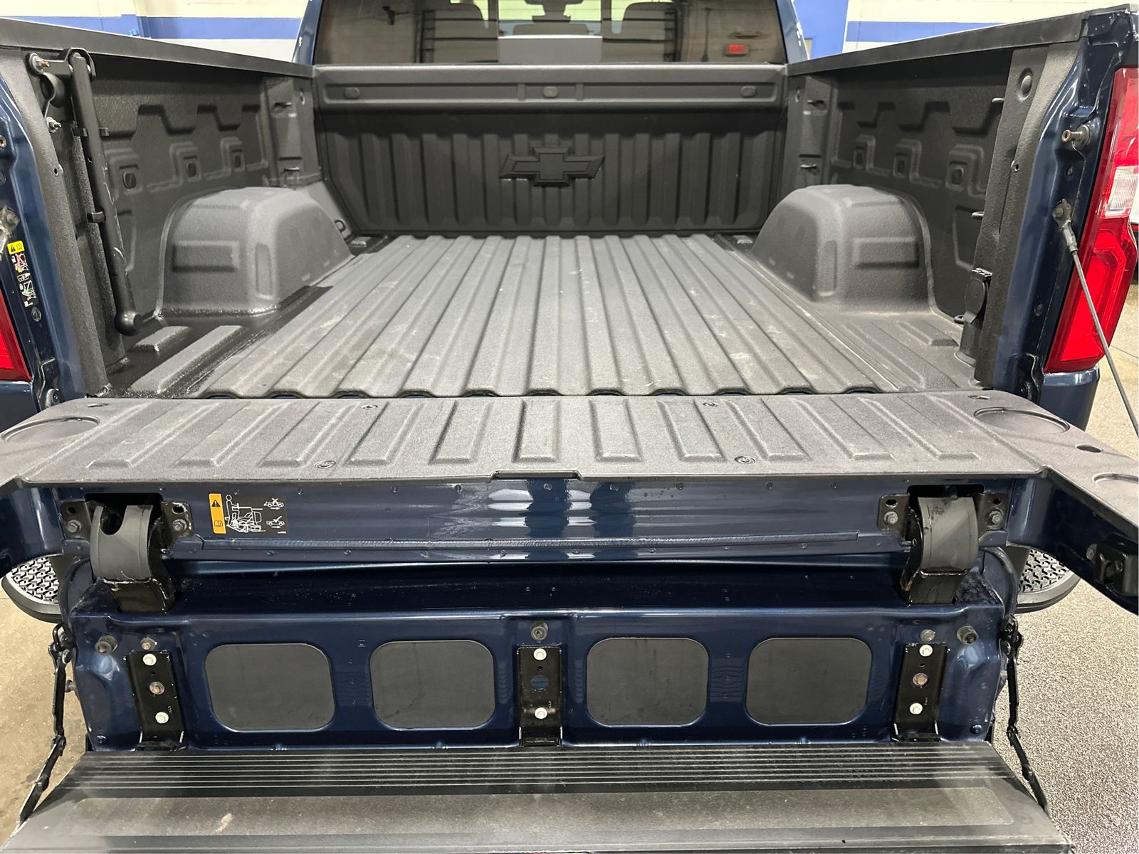 2022 Chevrolet Silverado 1500 Limited LTZ - Photo 13
