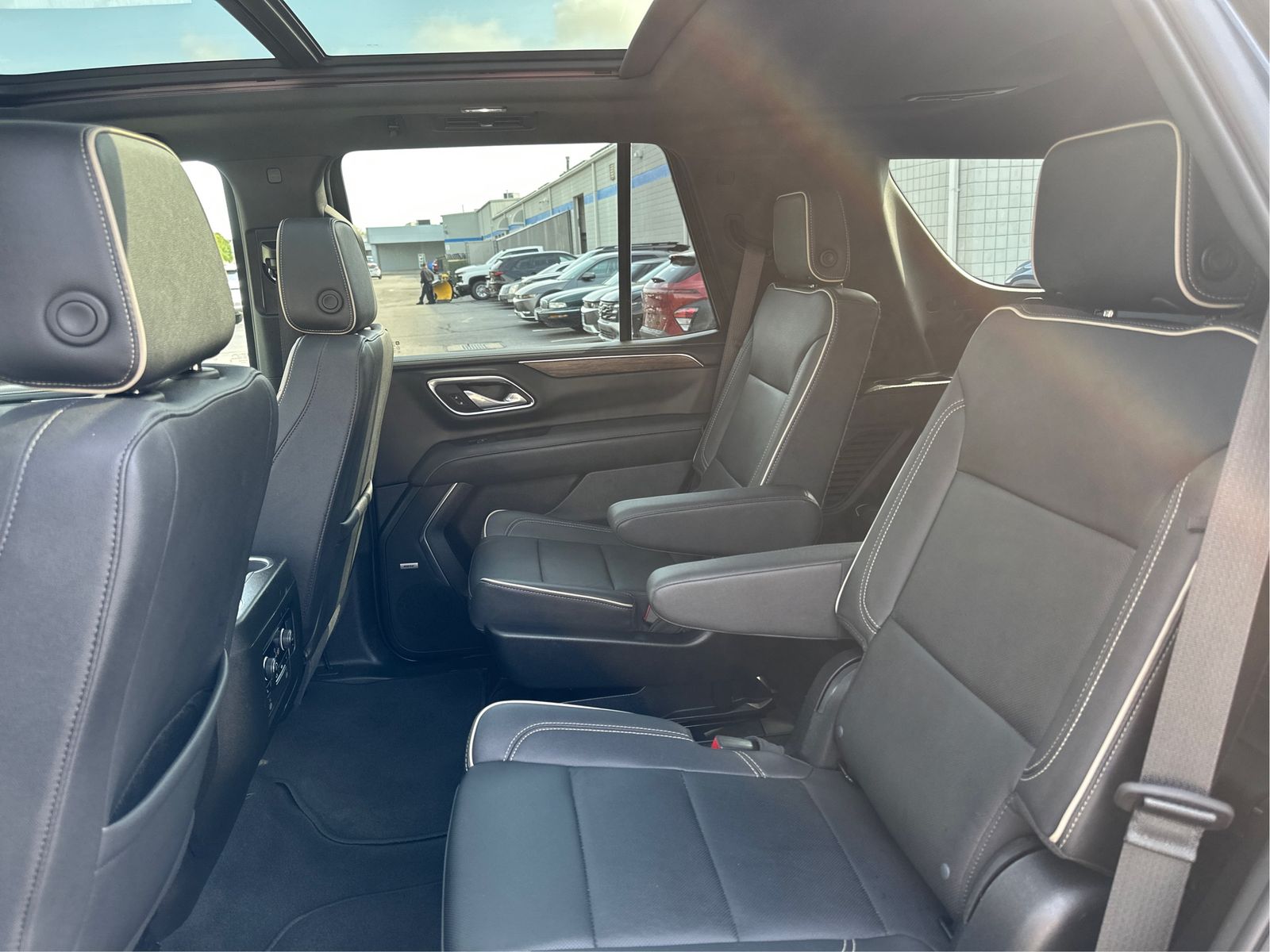 2023 Chevrolet Tahoe Premier - Photo 10