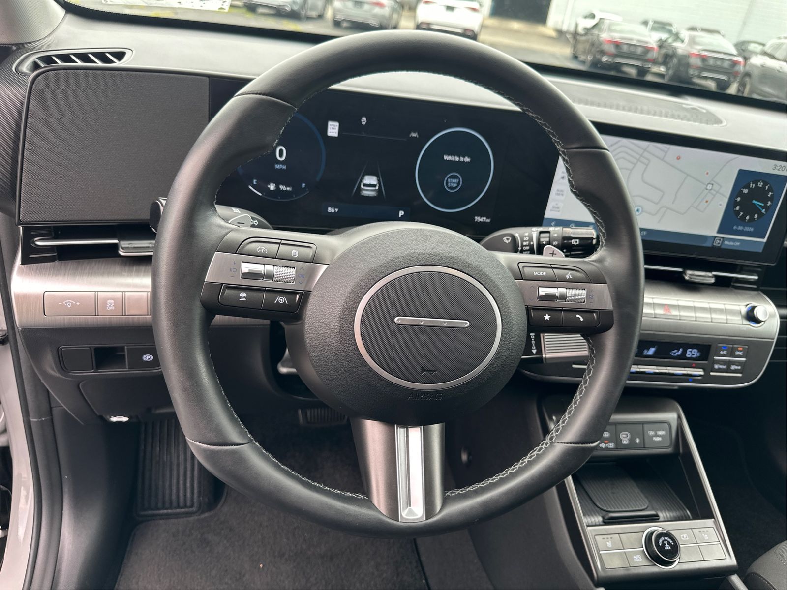 2024 Hyundai Kona SEL - Photo 18
