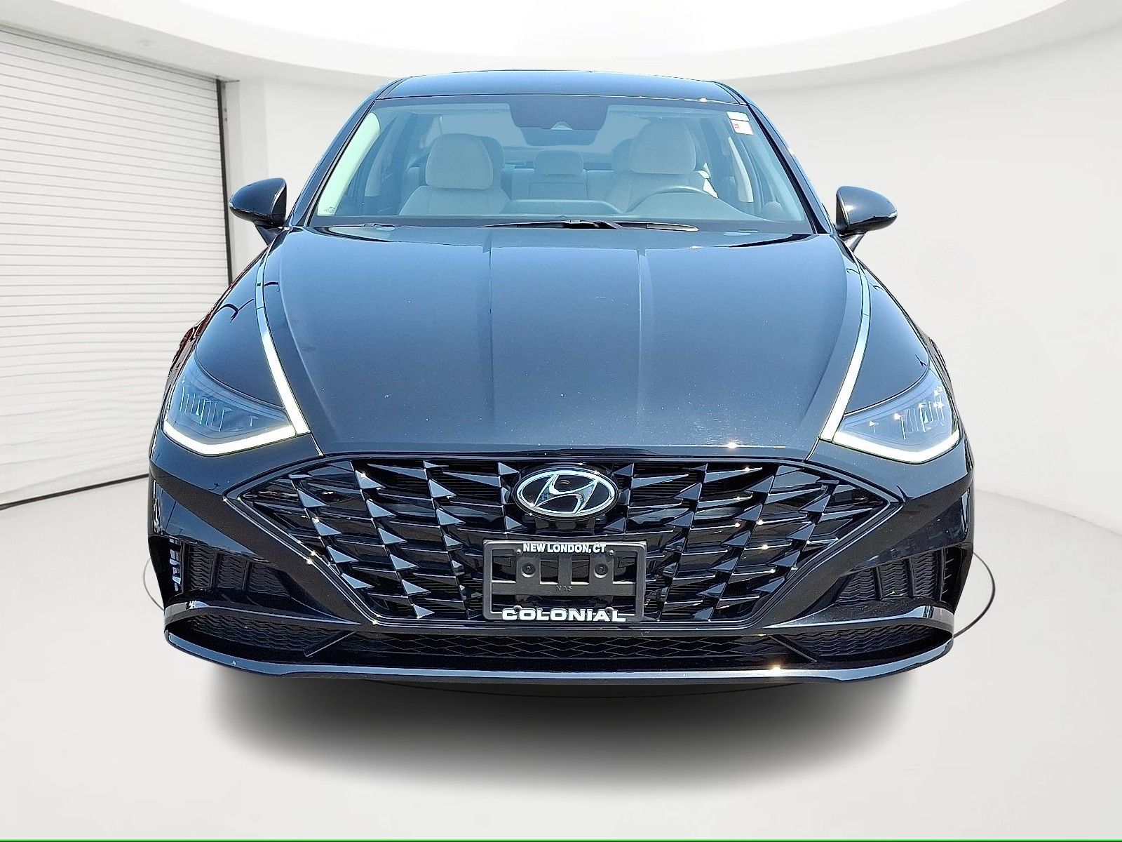 2022 Hyundai Sonata SEL photo 2