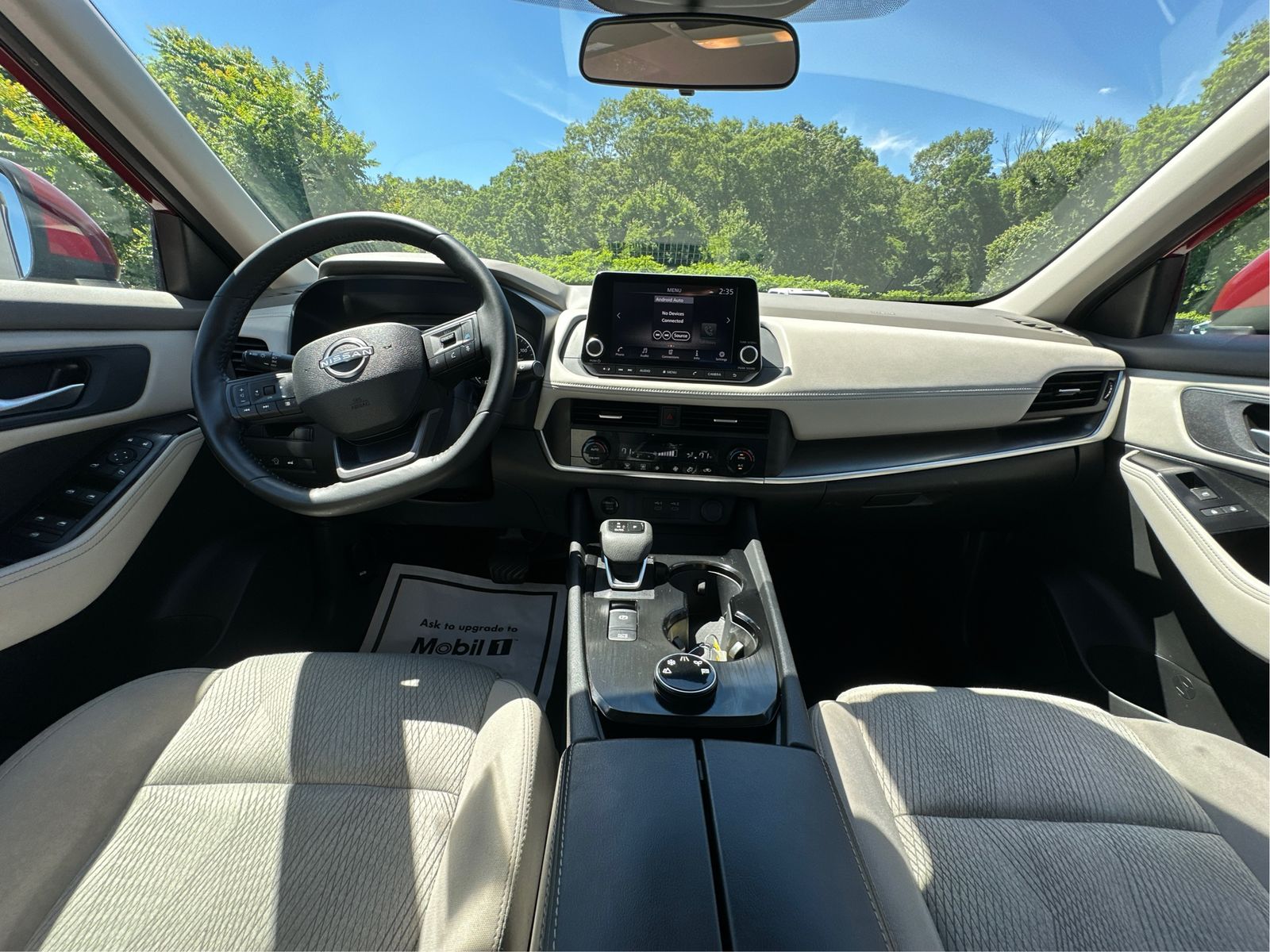 2025 Nissan Rogue SV - Photo 26